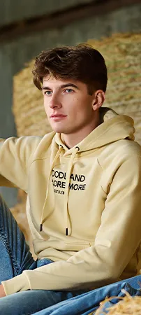 Comfortable men’s hoodies, casual wear, grab 40%-74% discount!